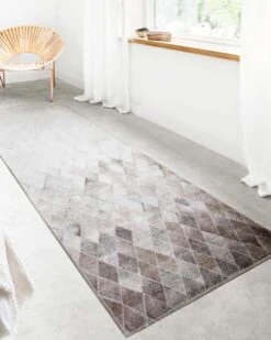 MAD-04 SAND / TAUPE -Loloi Rugs MADDMAD 04SATA 5Broomscene 5D 6 8f3ffb86 cc5b 42d7 8161 b08c27e46b02