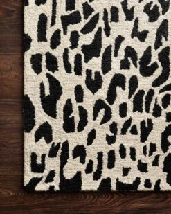 MAS-02 BLACK / IVORY 9 MAS-02 BLACK / IVORY -Loloi Rugs MASAMAS 02BLIV 3