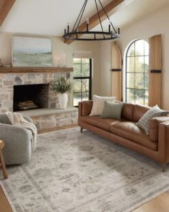 SCARLETT PMH0035 TAUPE -Loloi Rugs P086PMH0035TA00PIL1 5Broomscene 5D 10 fcf578d5 a512 42b3 9b46 035ee9aaed62