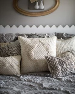 P0461 MH GREY / IVORY -Loloi Rugs P096P0461GYIVPIL5 5Broomscene 5D 6